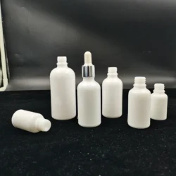 Hot Sale Quality Custom white porcelain essential oil bottle For Skincare Packaging