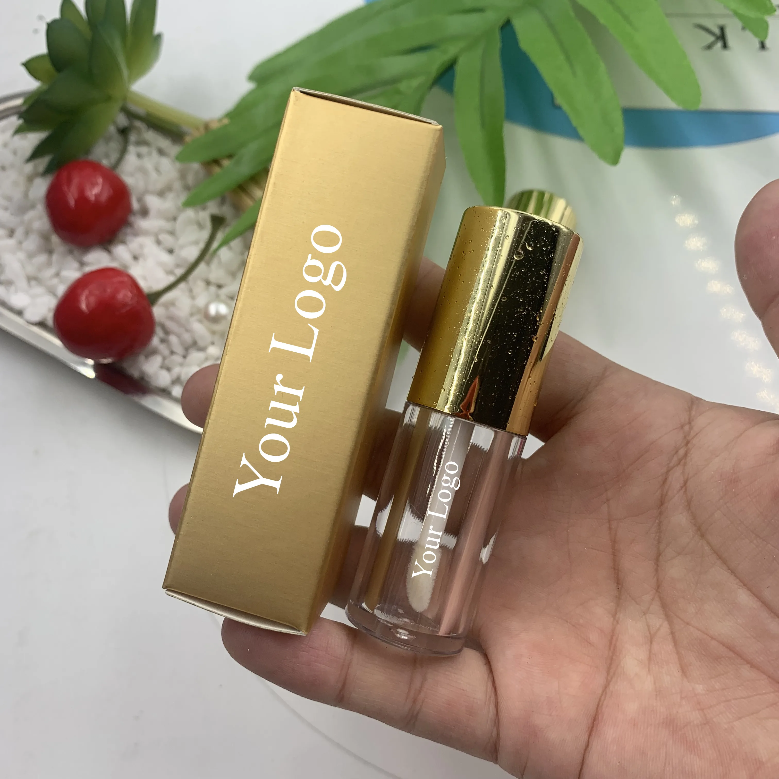 Round Lip Gloss Bottle Tube in Stock Black Transparent Lipstick Plastic Cosmetic Packing,cosmetics Custom Color Screw Brush 1pcs