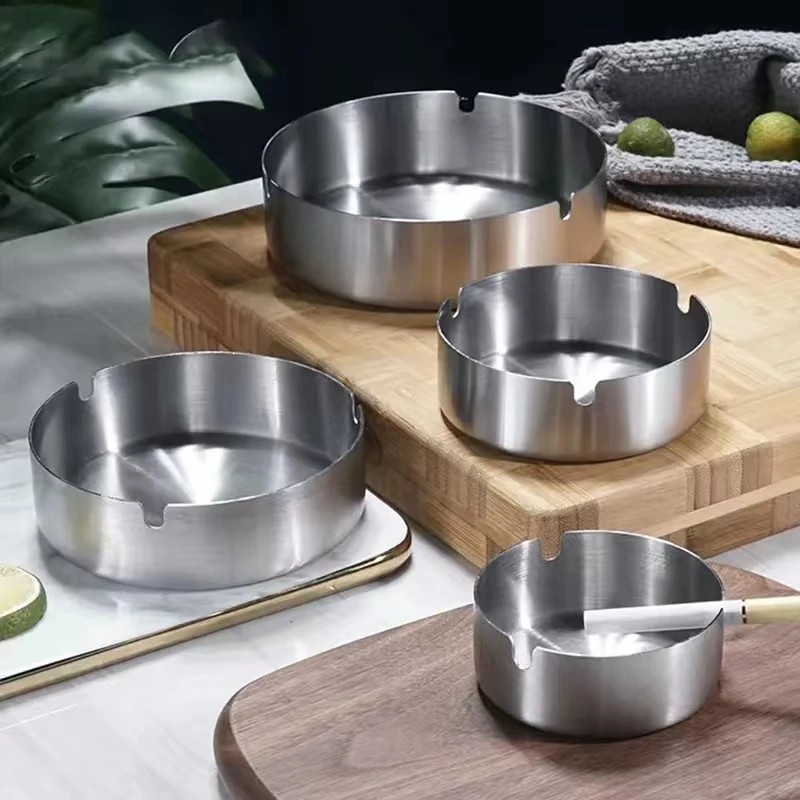 Amazon Hot Sale Stainless Steel Round Portable Windproof Custom Logo Heat Resistant Cigarette Ash Tray Cigar Metal Ashtray