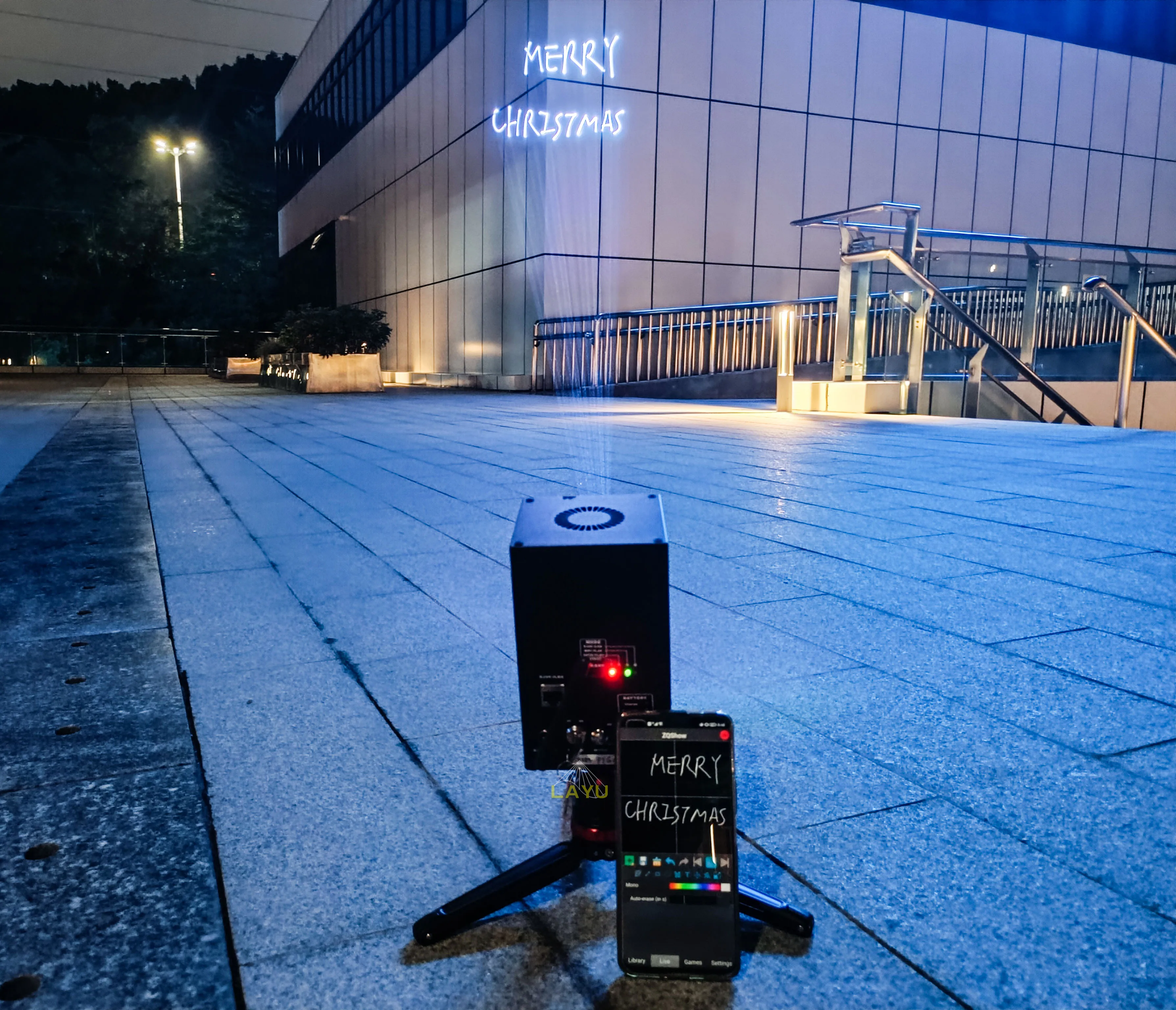 LAYU Battery Powerful Wireless WIFI Laser Show Projector DJ Musician Dancer Party Text Animation Lasercube Beam Show