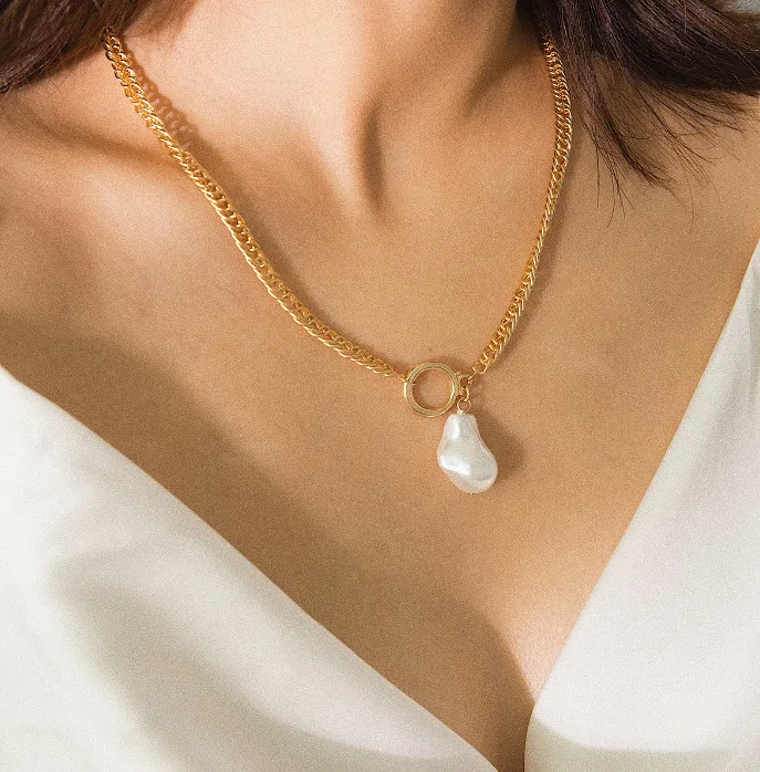 
XG1028 2020 Monolayer chain pendant necklace with simple geometric pearl necklace 