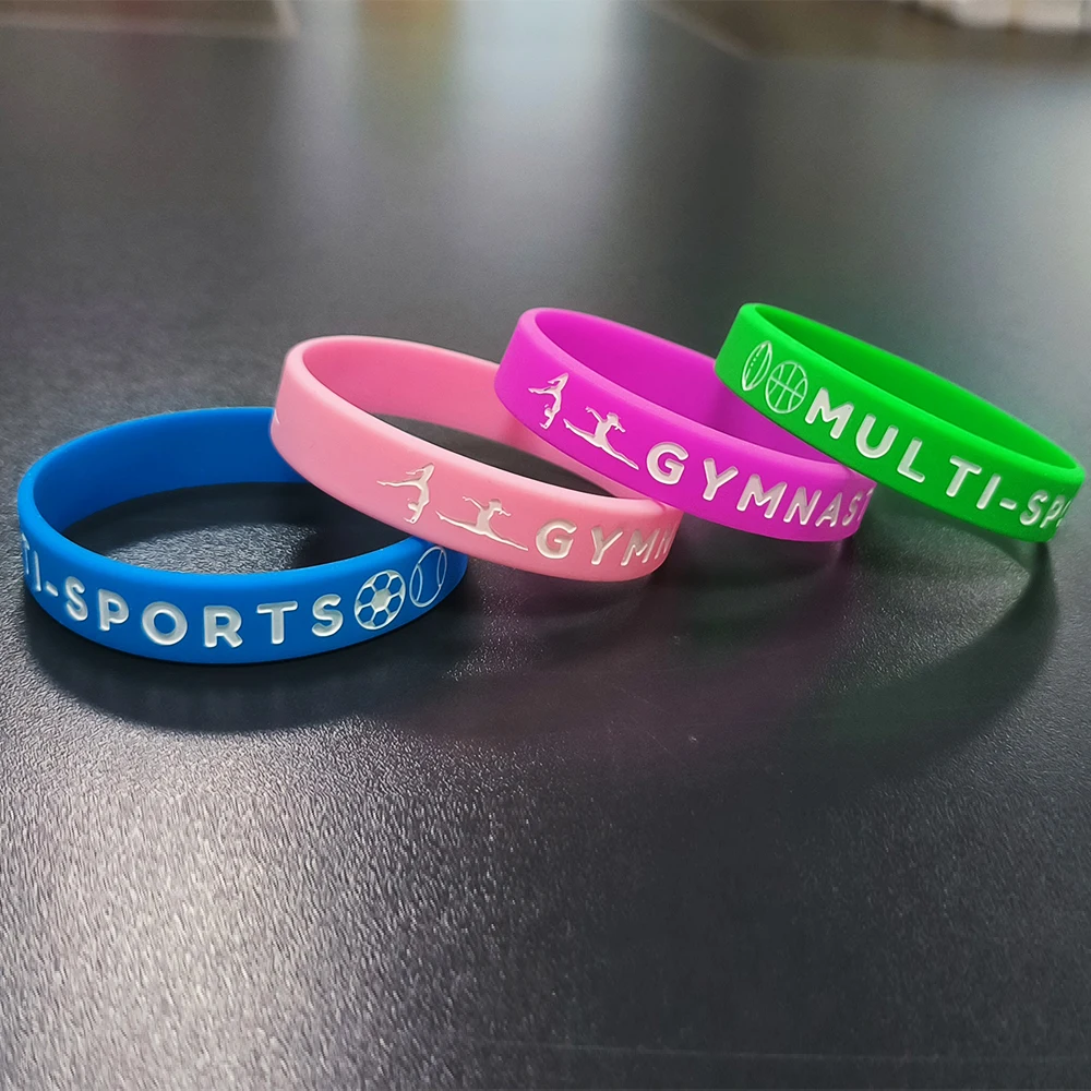 Team Wholesale Fluorescent Ghana Beads Keychain Blank Pocketbands Led Pat Wristlet Black Football Laser Silicon Hand Bracelets