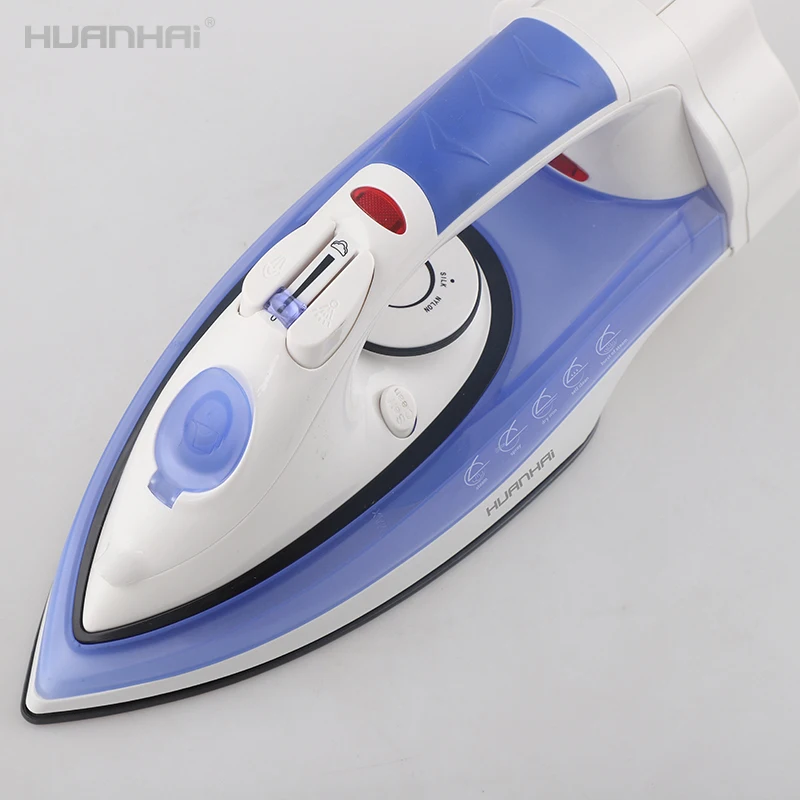 Mid-sized Big Water Tank Press Iron Portable Handheld Cord Retractable Steam Iron Electric Irons With Variable Steam