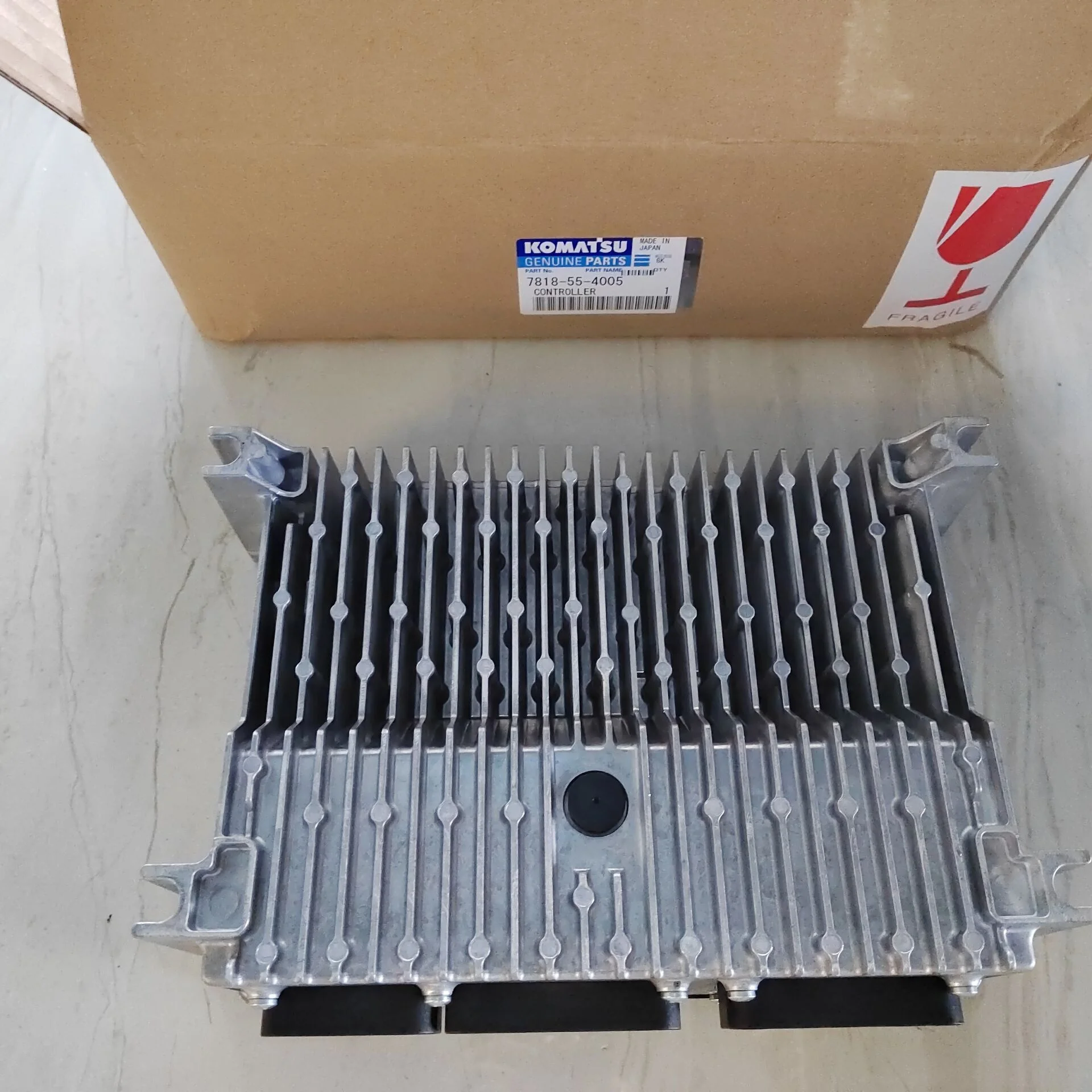 HM400-3 регулятор двигателя 7818-55-4005