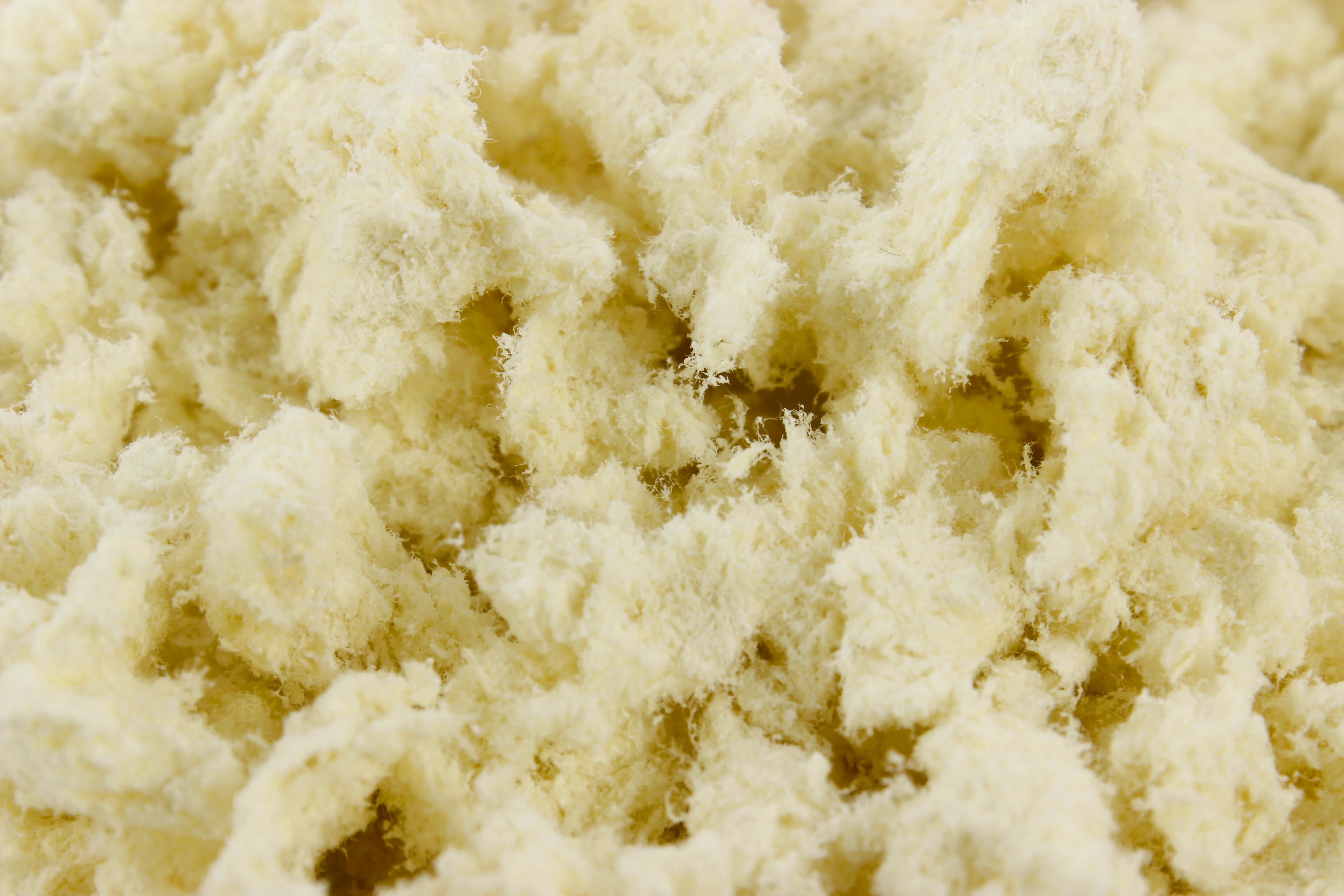 Friction-resistant aramid pulp for brake pads