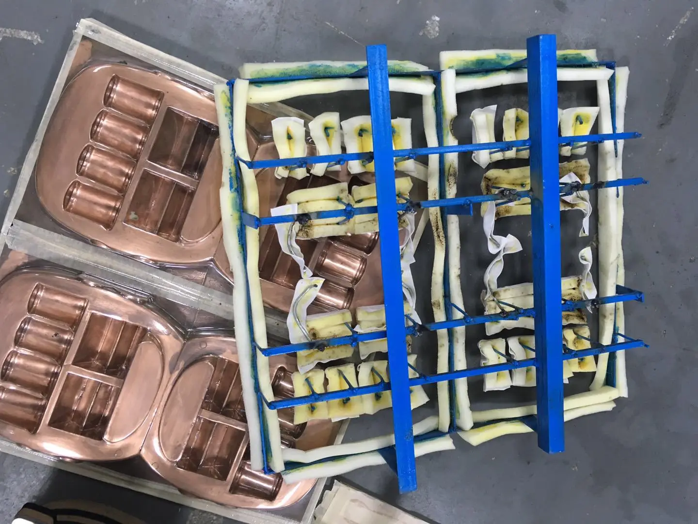 Support Customized Aluminum Vacuum Forming Machine Mold Thermoforming Machine For Mold