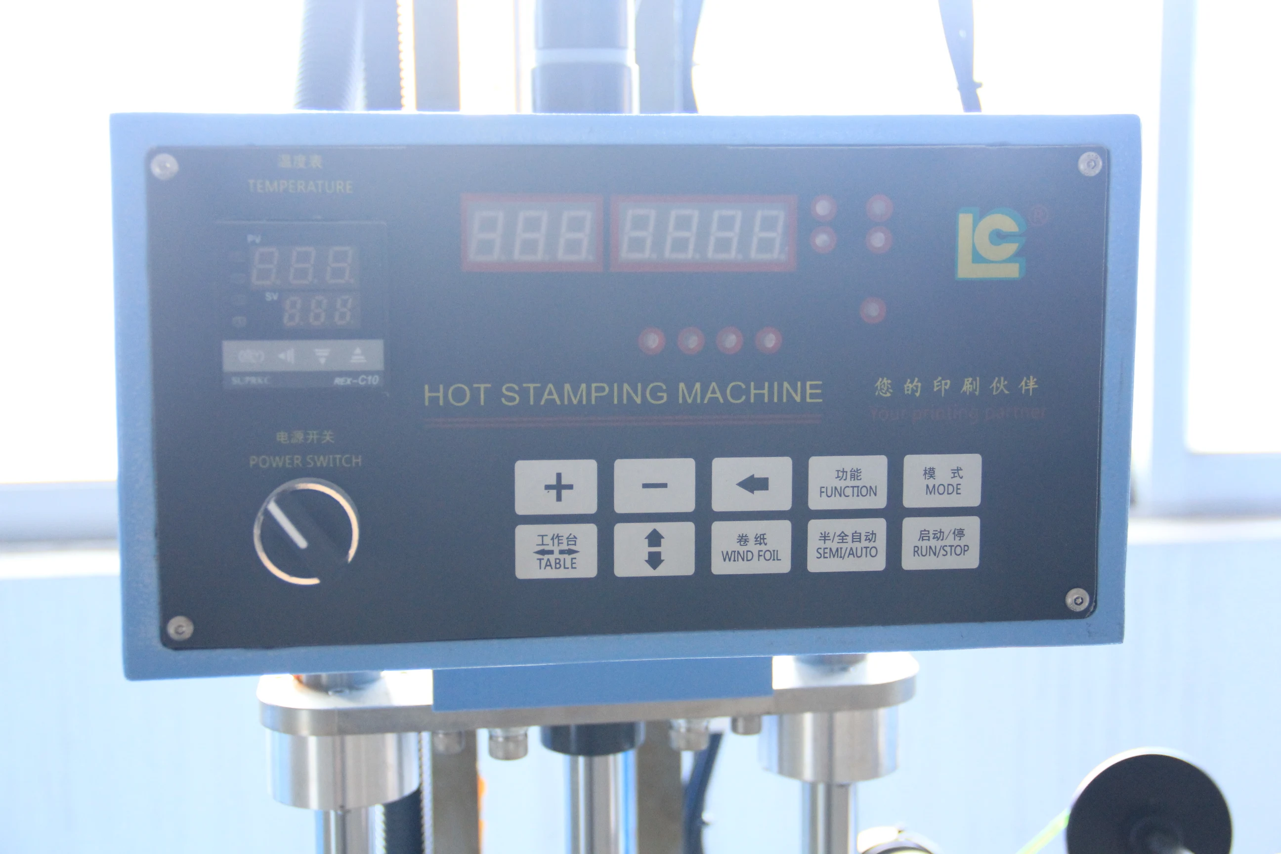 plane hot foil stamping embossing machine for pvc leather pu paper logo semi automatic gilding press machine for book cover