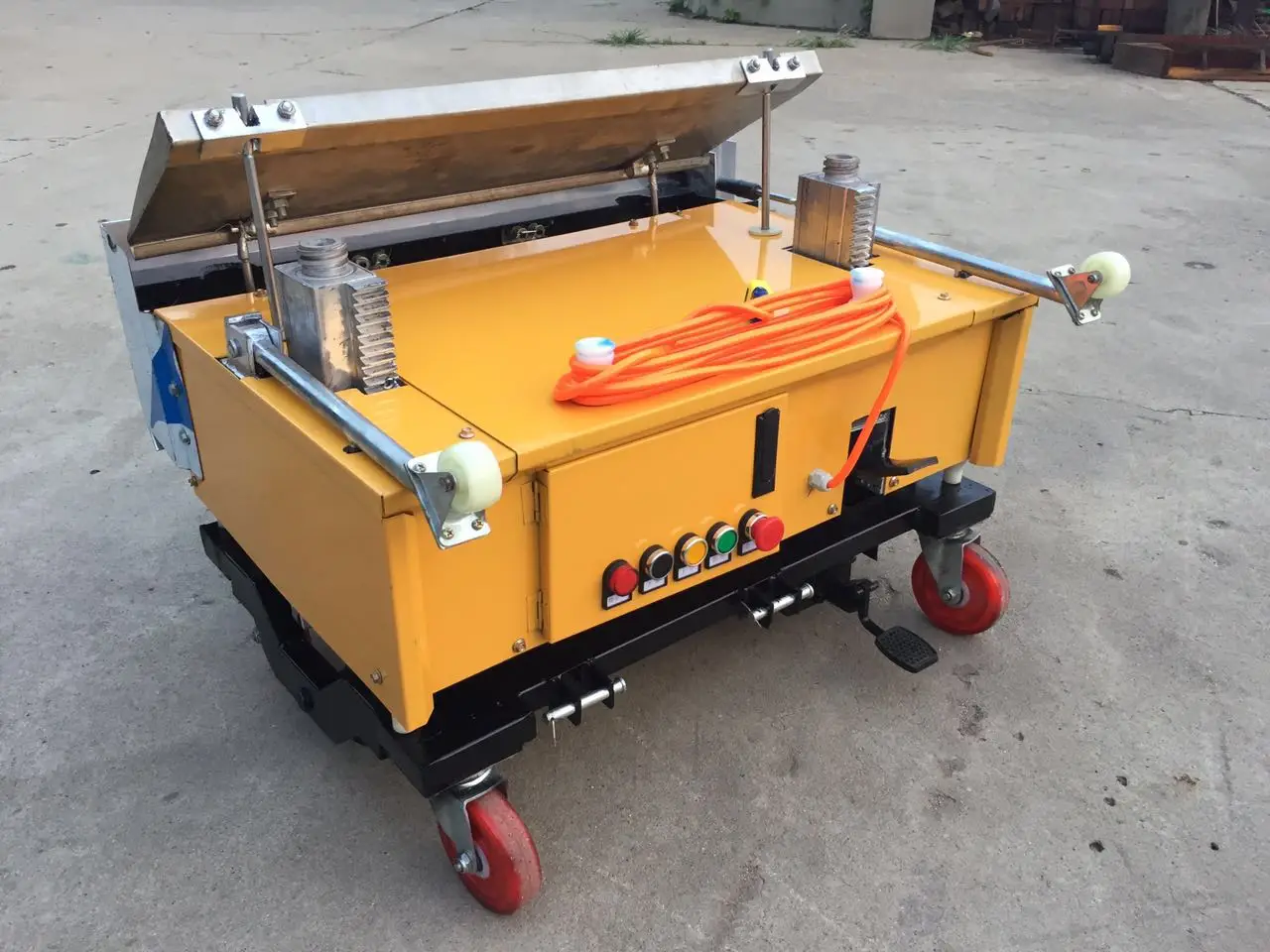 High Quality in China  spray the wall machine  Cement construction engineering  Automatic wall wiping machine  Cement plastered
