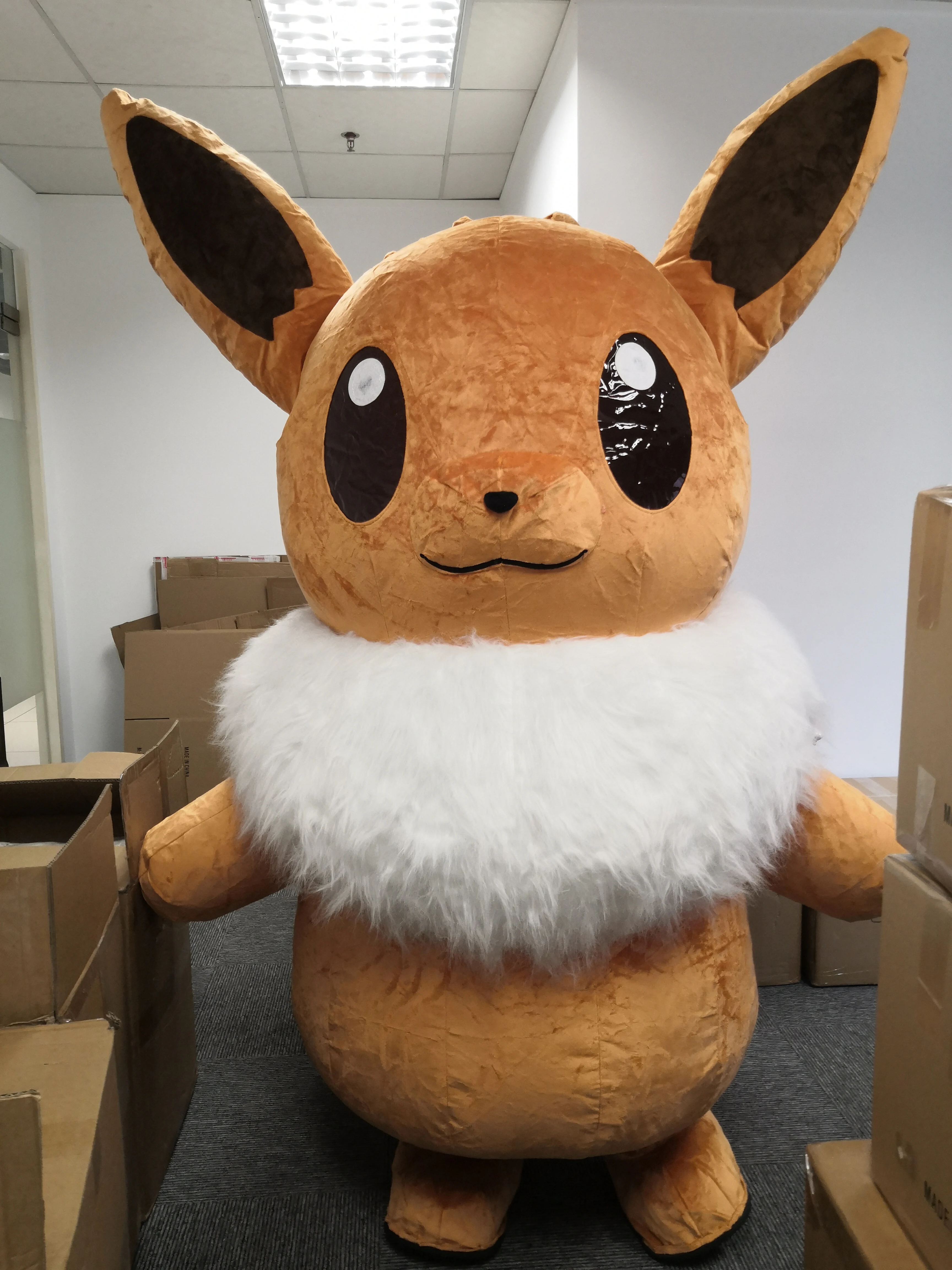 High Quality 2m/2.6m Plush Custom Cartoon Jolteon Mascot Inflatable Walking Animal Eevee Mascot Cartoon Costumes For Party
