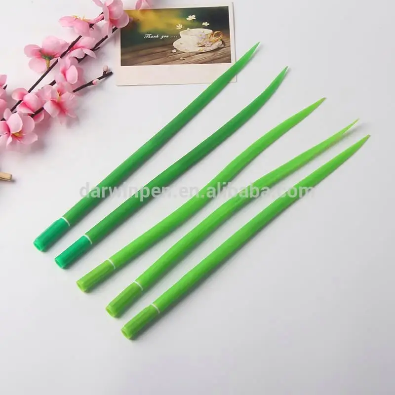 Best design hotel Pen Use novelty green grass plastic pen for promotion