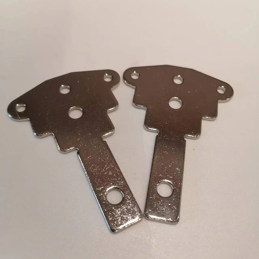 Customize Metal Key Chain Clamps Bracket Plate Tray License Frame Buckles Business Tags Cards Bookmark Shelf Locking Ring Parts