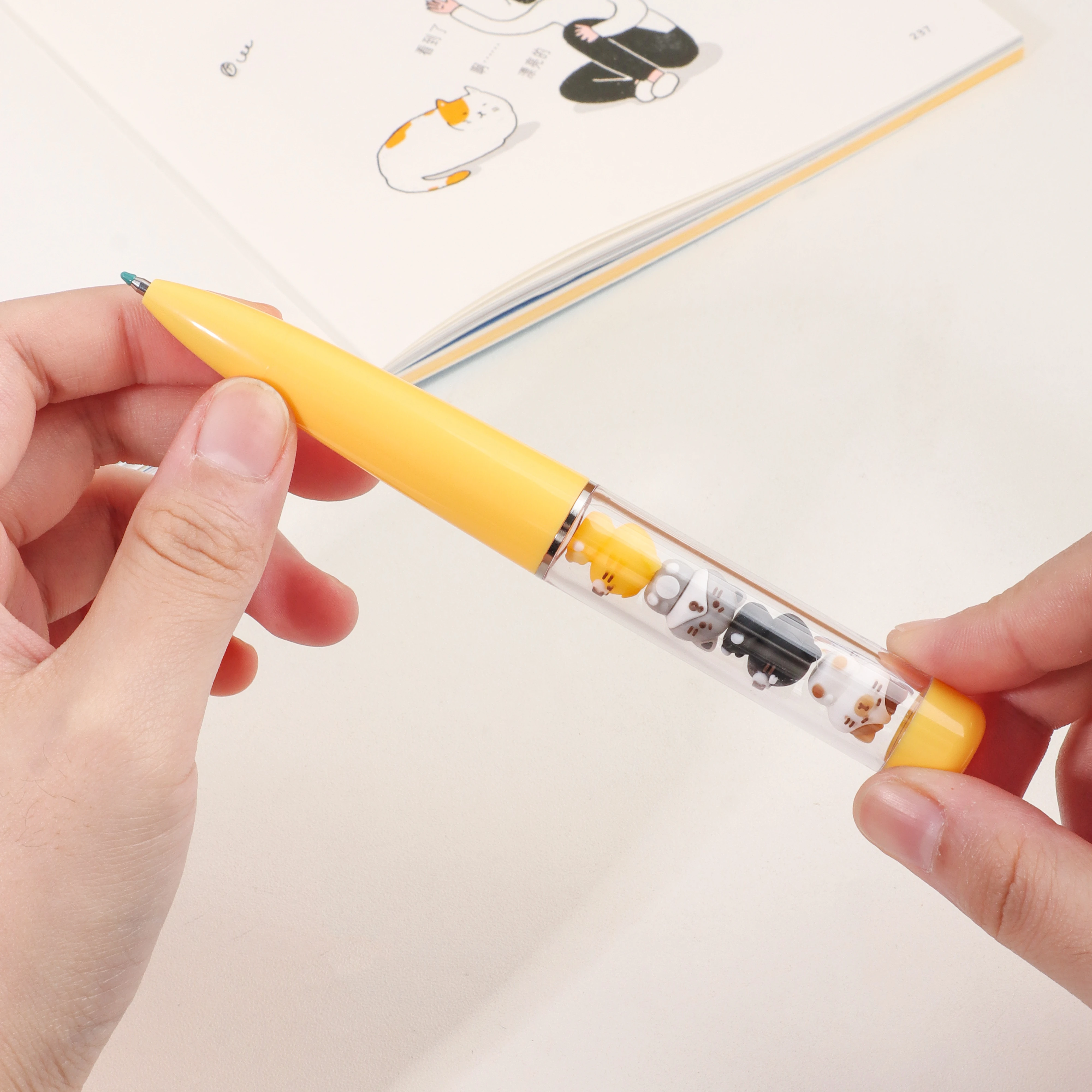 2024 New cat Creative Pressing Pen  Cartoon Signature Pen Student Stationery Simple Shape Gel Pen Black papeleria kawaii
