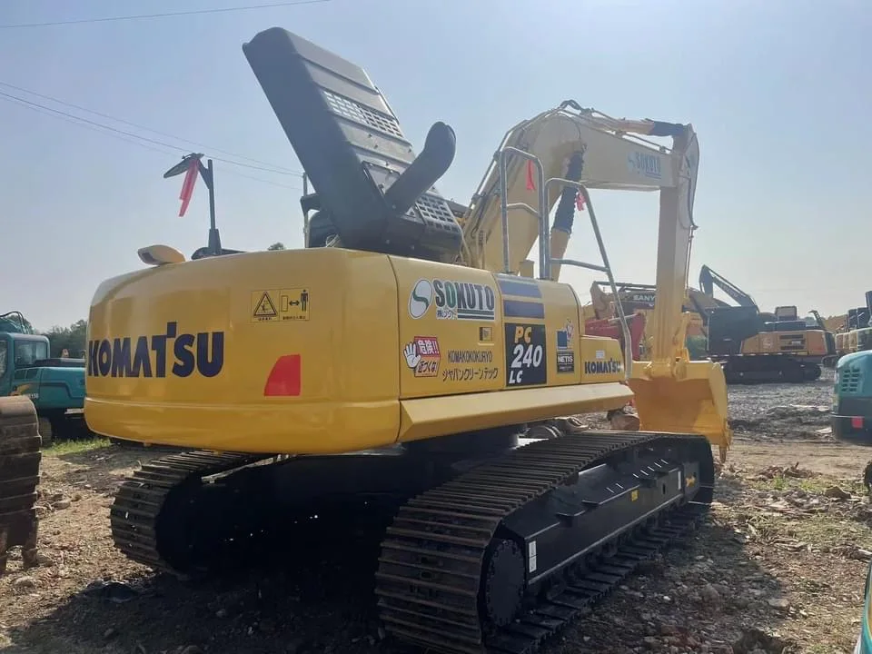 Japanese  Used Komatsu Pc240-8  Crawler Excavator Digger of Construction  Machinery
