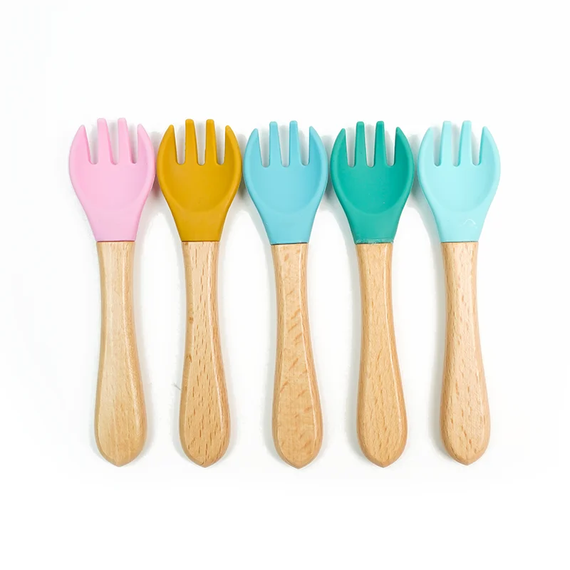 Newest Color Can be Custom Logo Hot selling Organic Baby Bamboo  silicone spoons  BPA free Baby spoon