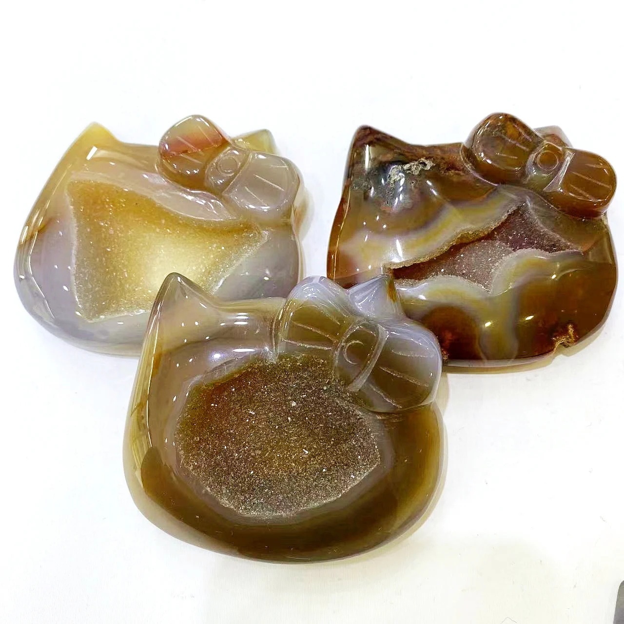 Natural Agate Crystal Crafts Hand Carving Druzy Geode Agate Hello Kitty Statue for Decorate