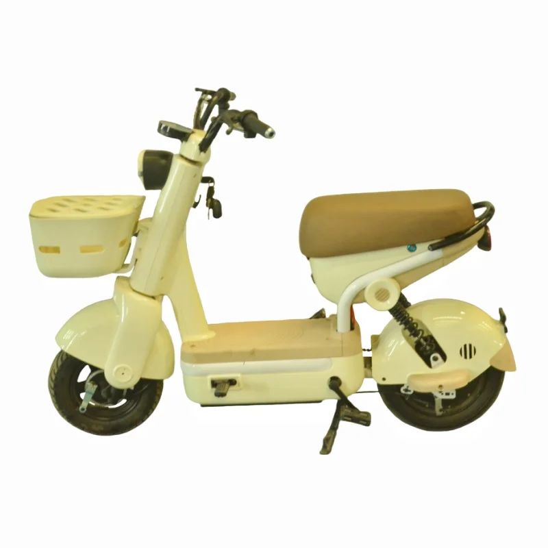 2024 China New Design Wholesale Electric Bike Adult Office Worker Girl Light Electric Bicycle
