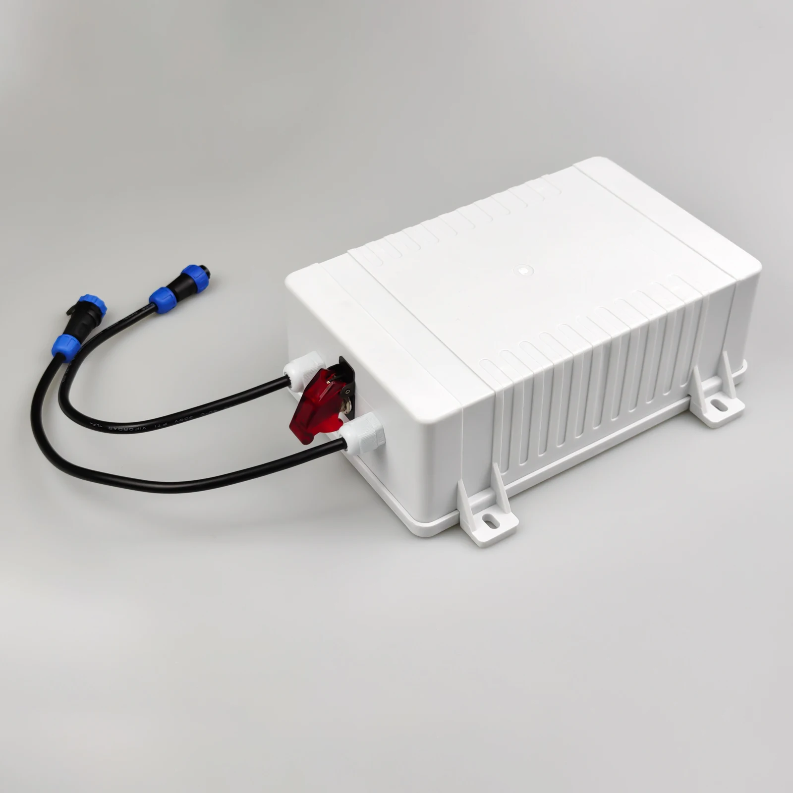 Custom YaDan BP6 LiFePO4 Battery Online UPS Waterproof Home Backup UPS For Solar Power Supply