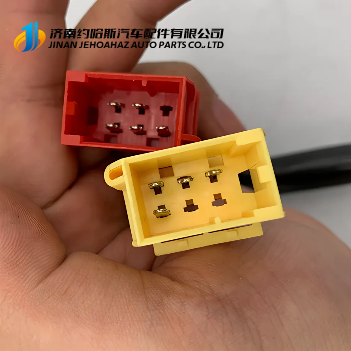 SINOTRUK HOWO Heavy Duty Truck A7 Part Combination Switch WG9918580015