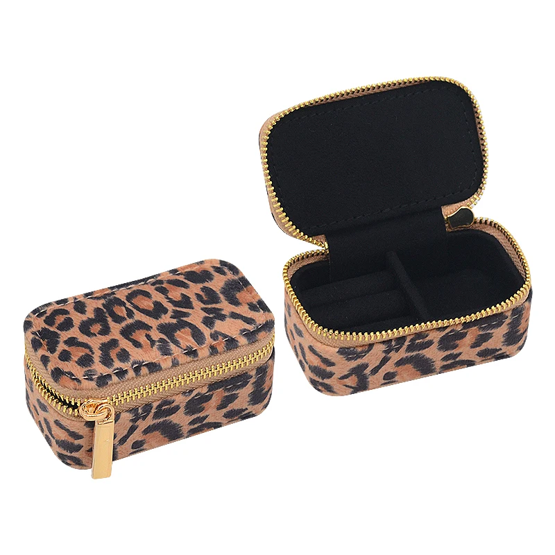 Small Jewellery Packaging Velvet Necklace Box Mini Custom Logo Travel Jewelry Box Portable Ring Zipper Velvet Storage Case