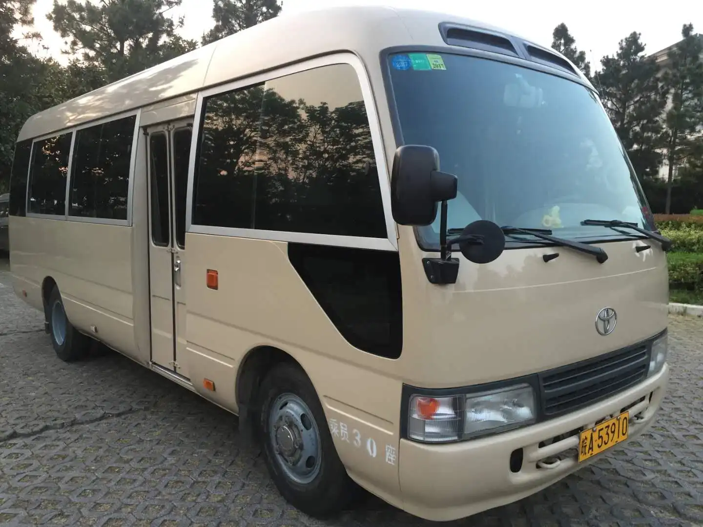 Gasoline Passenger Mini Bus Mini Bus Toyota  Coaster Bus Mini Van 30 Seaters for Sale