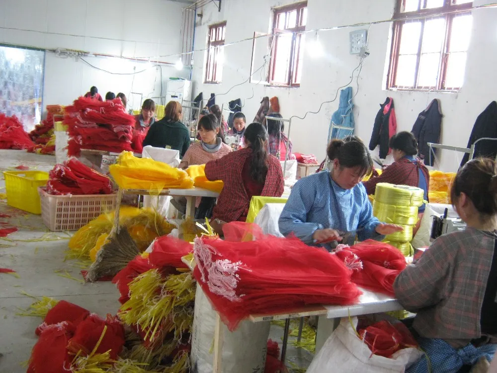 PP tubular plastic mesh bag vegetable onion raschel sack packing mesh bags for sale