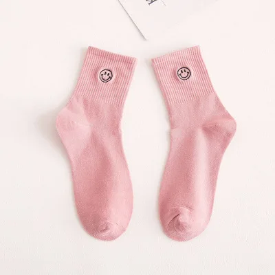 High Quality Cotton Breathable Women Socks With Smile Embroidery