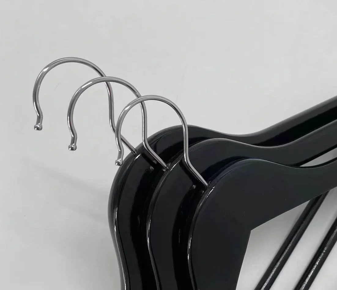 LM6601  Wholesale Black Wood Clothes Hanger with Across Bar