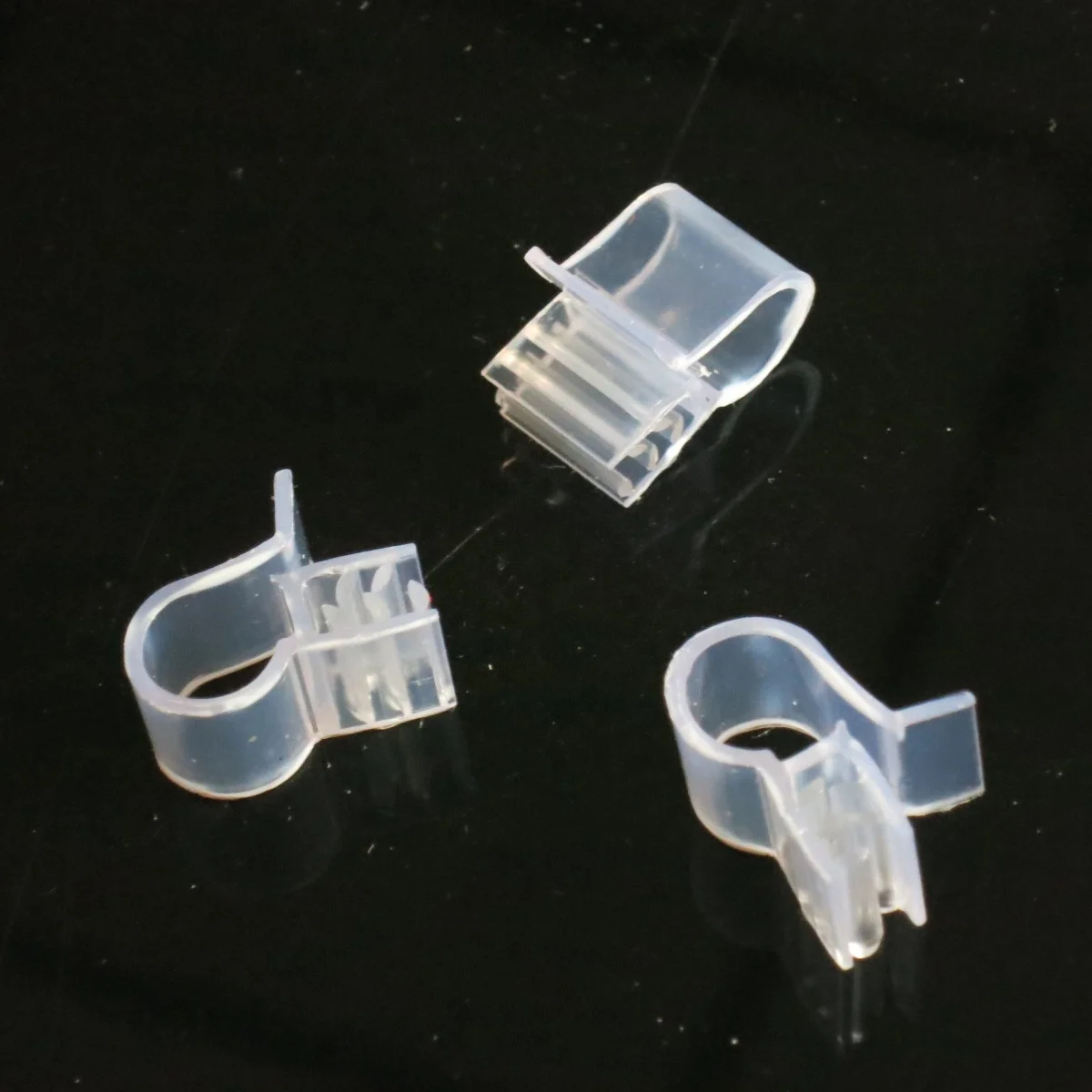 supermarket display pvc hanging label holder on shelf