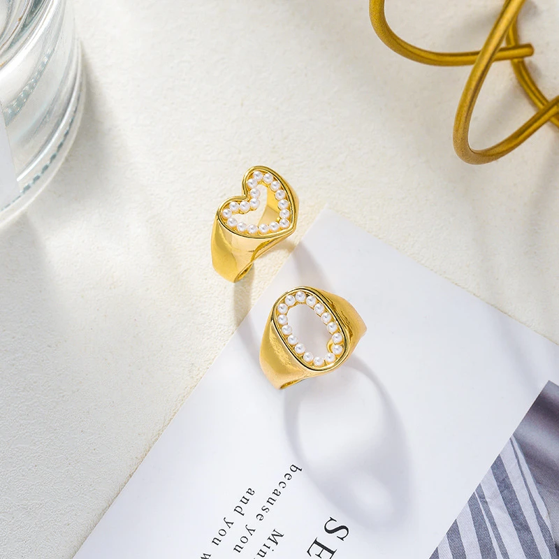 Aimgal Jewelry French retro hollow pearl opening ring love index finger ring female