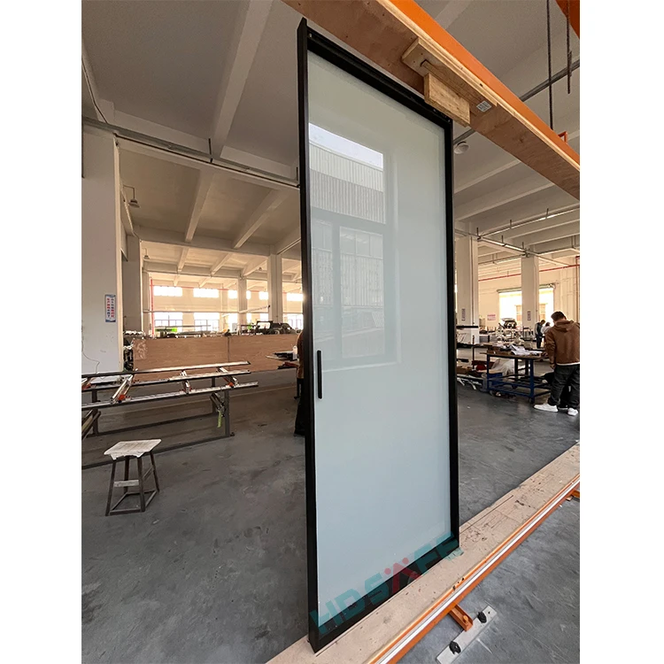 Дверь раздвижного зеркала