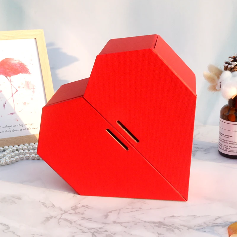 Wholesale Heart Shaped Cardboard Octagon Paper Gift Box Luxury Lovely Red Gift Box Packaging With Ribbon