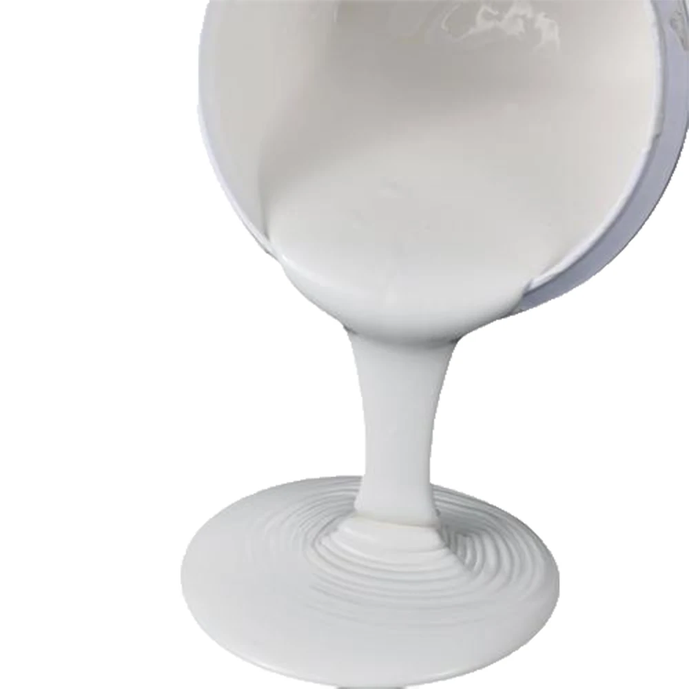 Водостойкий спрей на полимерной полиуретановой крыше для ванной