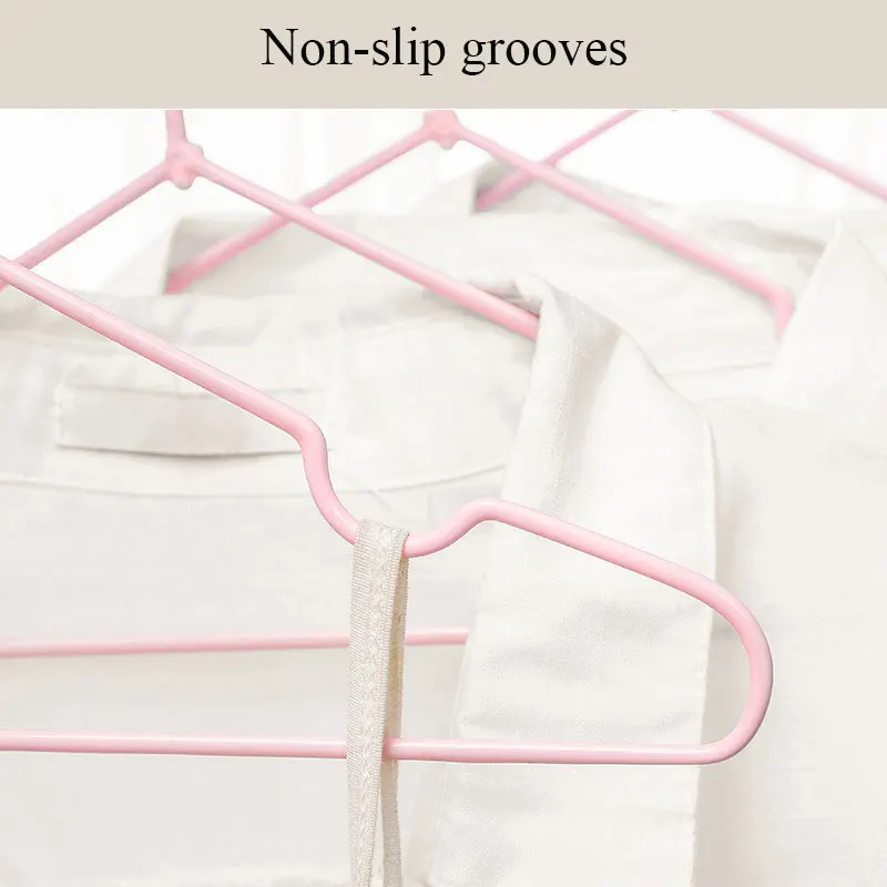 Factory Wholesale Household Metal Hangers Non-slip With Groove Dip Plastic Hangers Adult & Kids Hangers