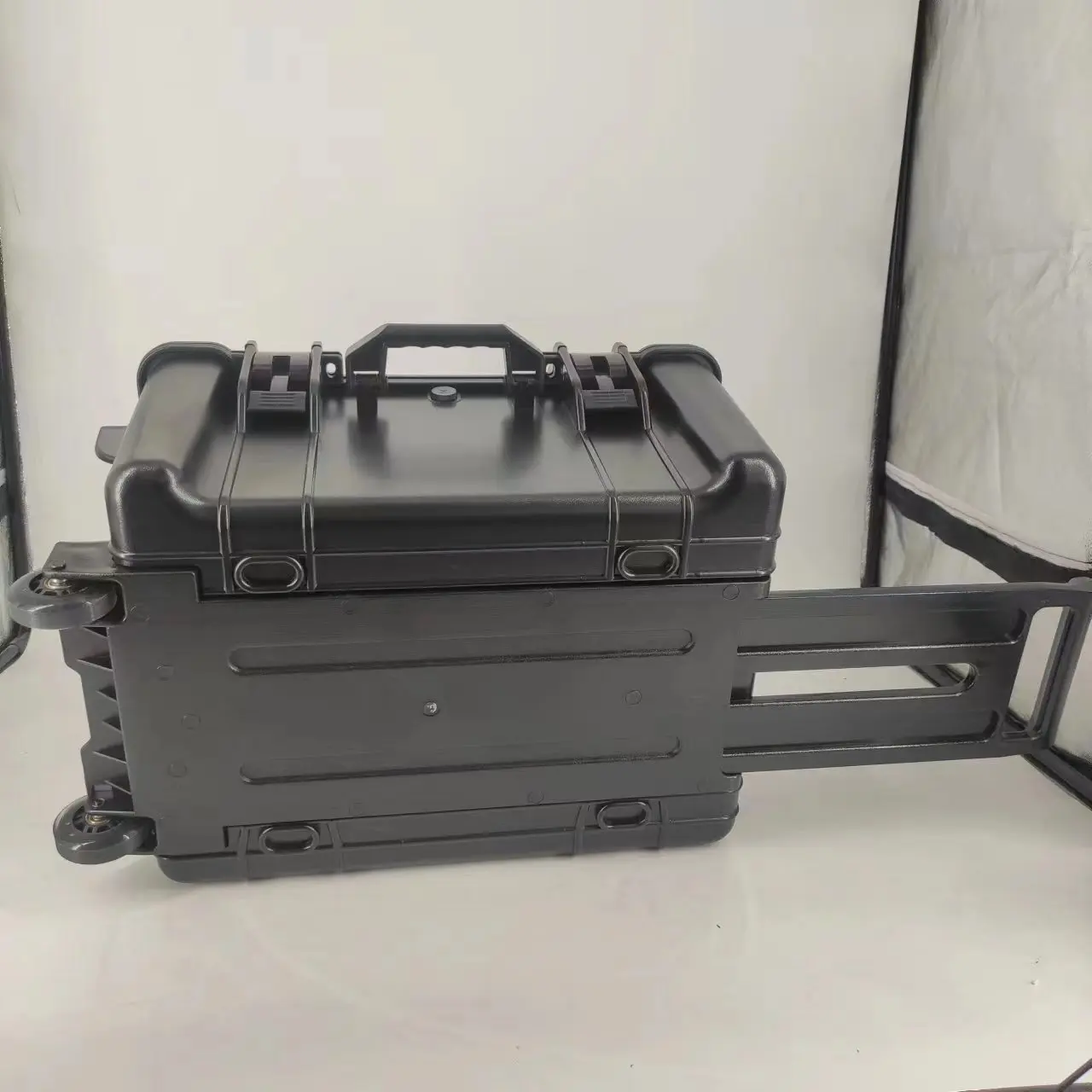 DPC126-3 Large-scale high quality hard Plastic IP67 Waterproof equipment storage carrying Case with tie rods and wheels