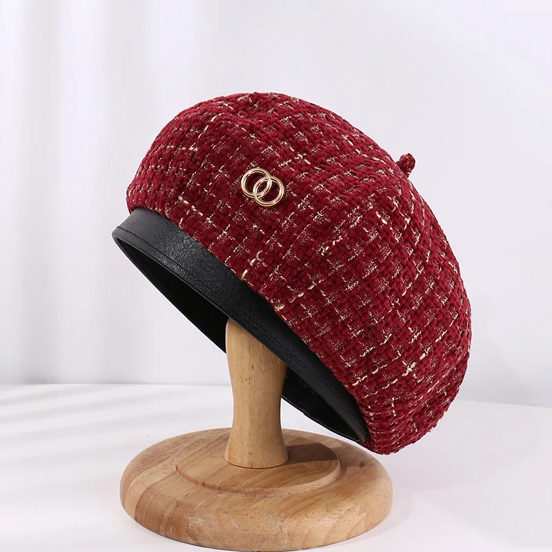 Newest Famous Hats Catalog Classic Designer Beret Luxury Elegant Grid Double C Hat Autumn Women Fashion Warm Octagonal Hat
