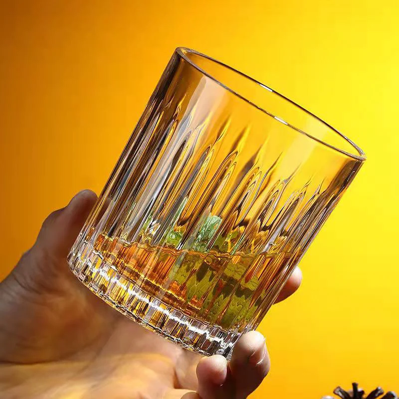 wholesale glass whiskey cup colorful shot glass cup drinking glasses gift set whisky glass glassware cup round for event