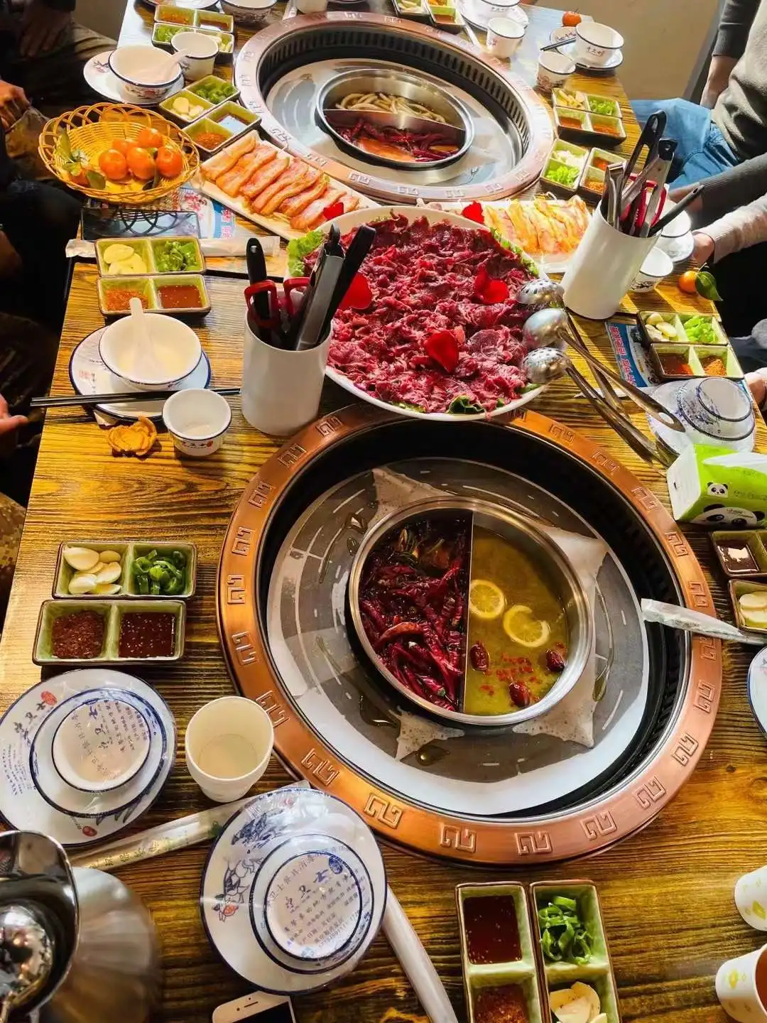 2 In 1 Korean BBQ Grill High Quality Smokeless Integrated Barbecue Hot Pot Table Shabu Shabu Table