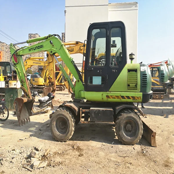 Used wheel excavator Hyundai  from Korea good condition second hand digger Hyundai used wheel excavator Hyundai for sale