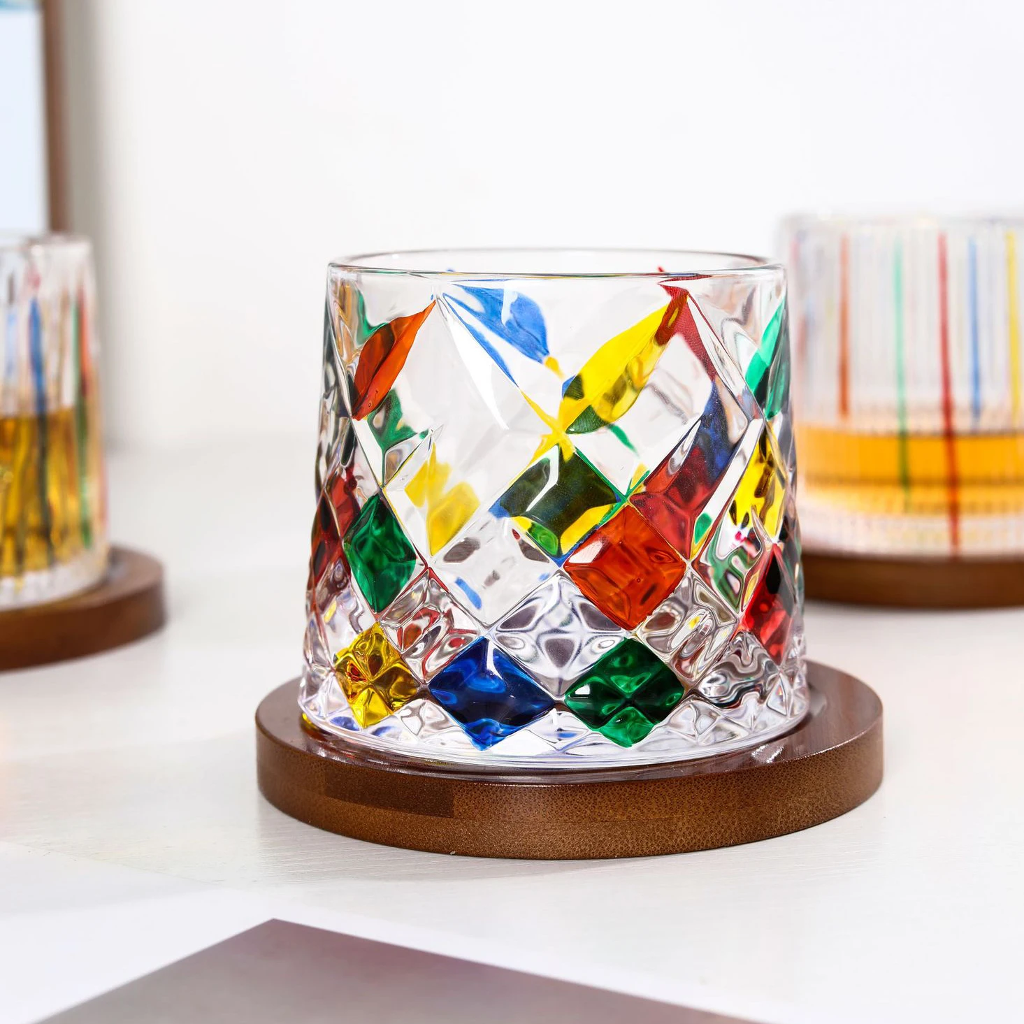 Wholesale Custom Creative Rotatable Decompression Wine Glass Coffee Cup Whiskey Homemade Glass Tumbler