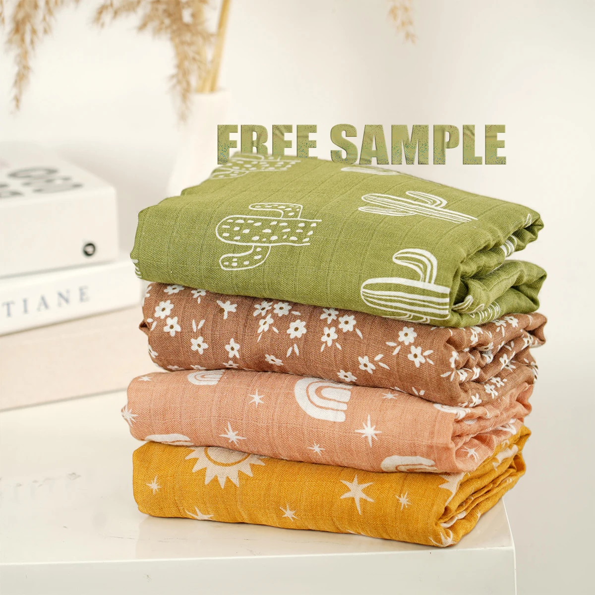 New Fashion Customizable Cute Printed 2 Layer Soft 70% Bamboo 30% Organic Cotton Fabric Muslin Infant Baby Swaddle Wrap Blanket