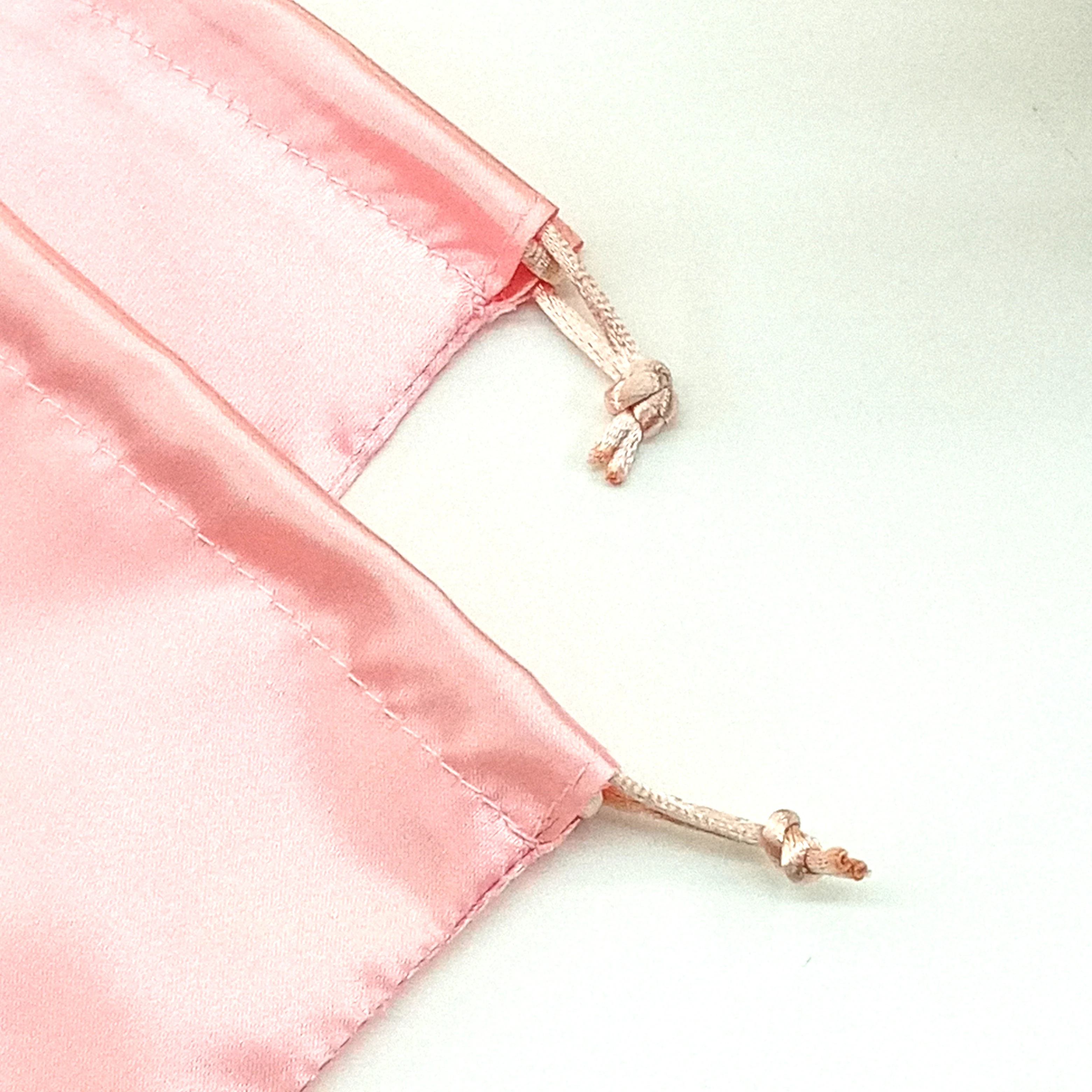 Luxury Silk satin pouch jewelry gift Mini Satin drawstring bags Dust satin bags with logo