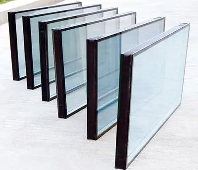 Glass workers should process  insulated glass 6mm 12A 6mm low-e coated double tempered hollow glass