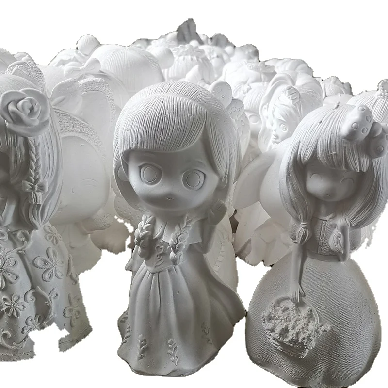 Handmade Cartoon Gypsum Doll Toys White Blank No Bubbles Painting Graffiti Bearbrick For Kid Diy Painted plaster Toy