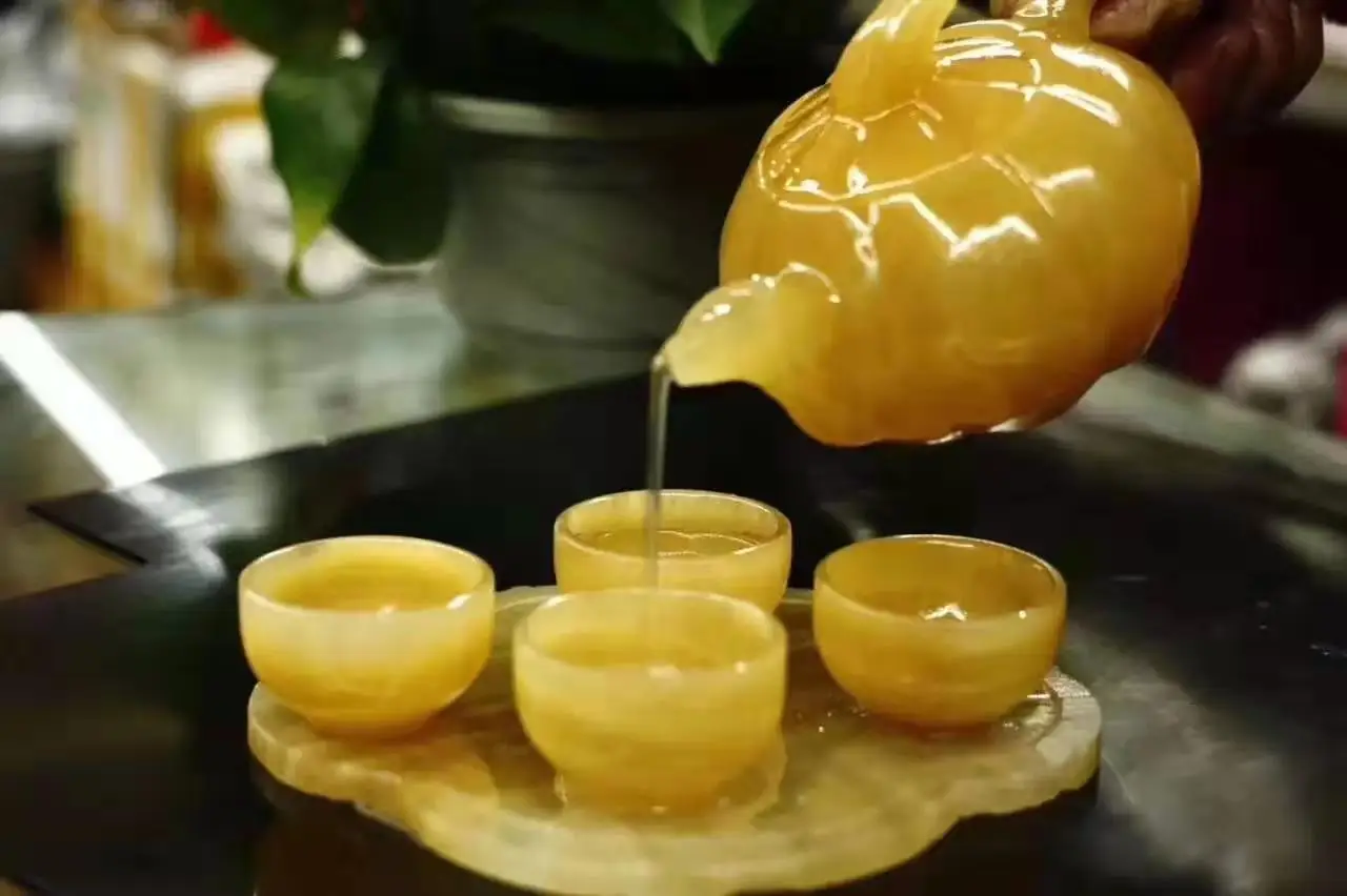 Wholesale high quality natural yellow jade  hand made tea set  for gifts