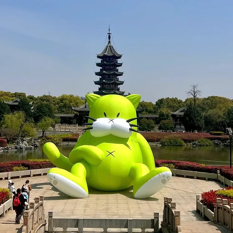 Customized Inflatable Cartoon Large Inflatable Model For Advertising
