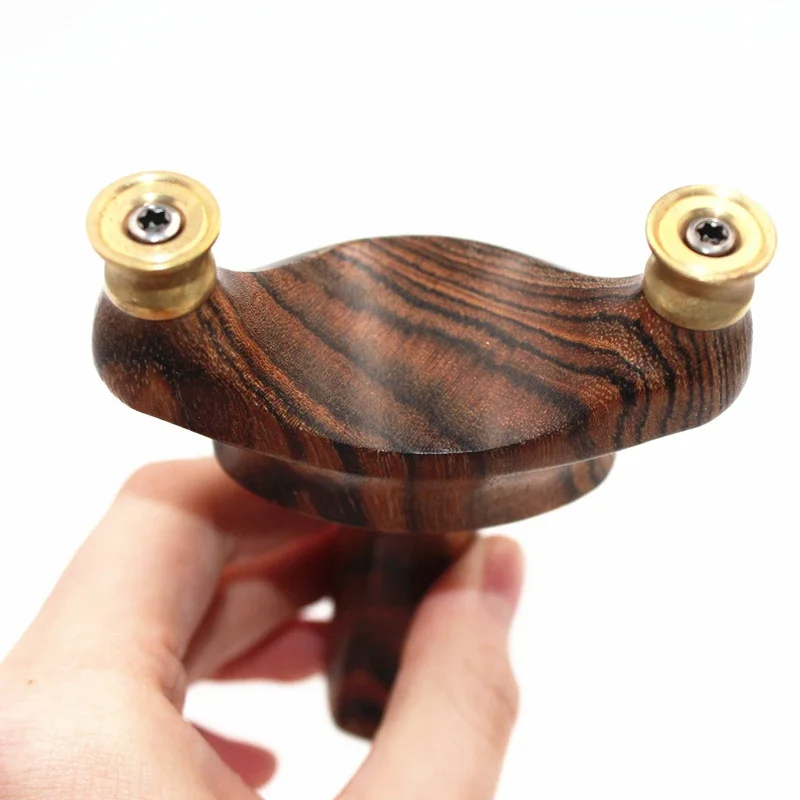 Sandalwood Quick Press Slingshot For Free Binding Feeling Wang Outdoor Competitive Hunting Slingshot Copper Headed Slingshot