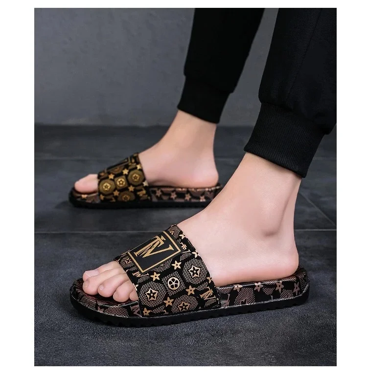 Custom designer Printed Slides And Slippers Customize Your Own Footwear Pvc soft flip flops Mens bathroom Beach PVC slippers