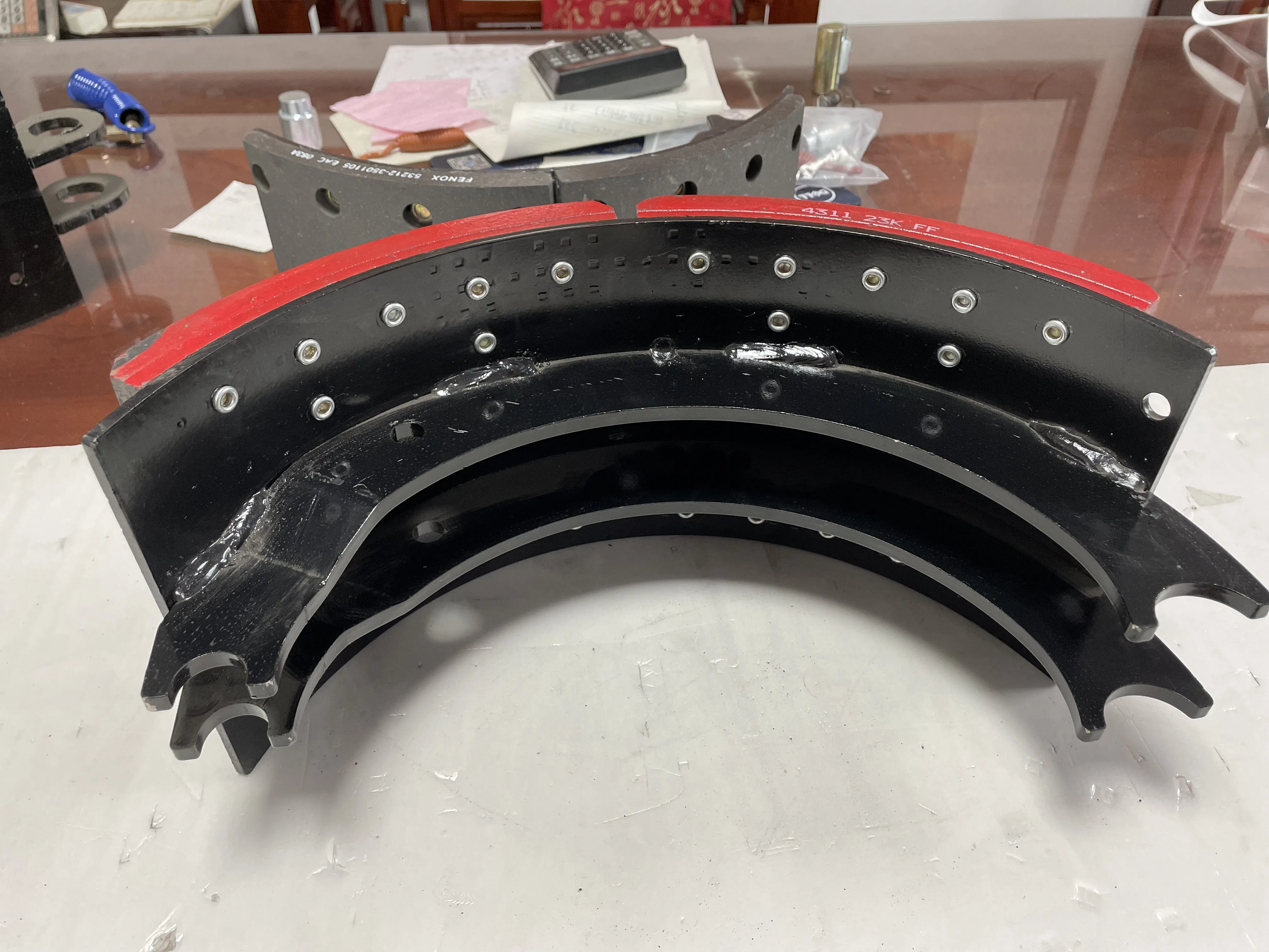 american heavy duty truck 4311 23k ff brake shoe kits lining shoe for Brockway Truck Eaton Brakes Standard Forge
