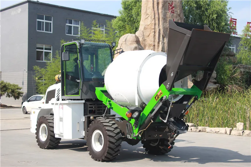 Самозагружающаяся бетономешалка, мини бетономешалка, самозагружающаяся и вращающаяся