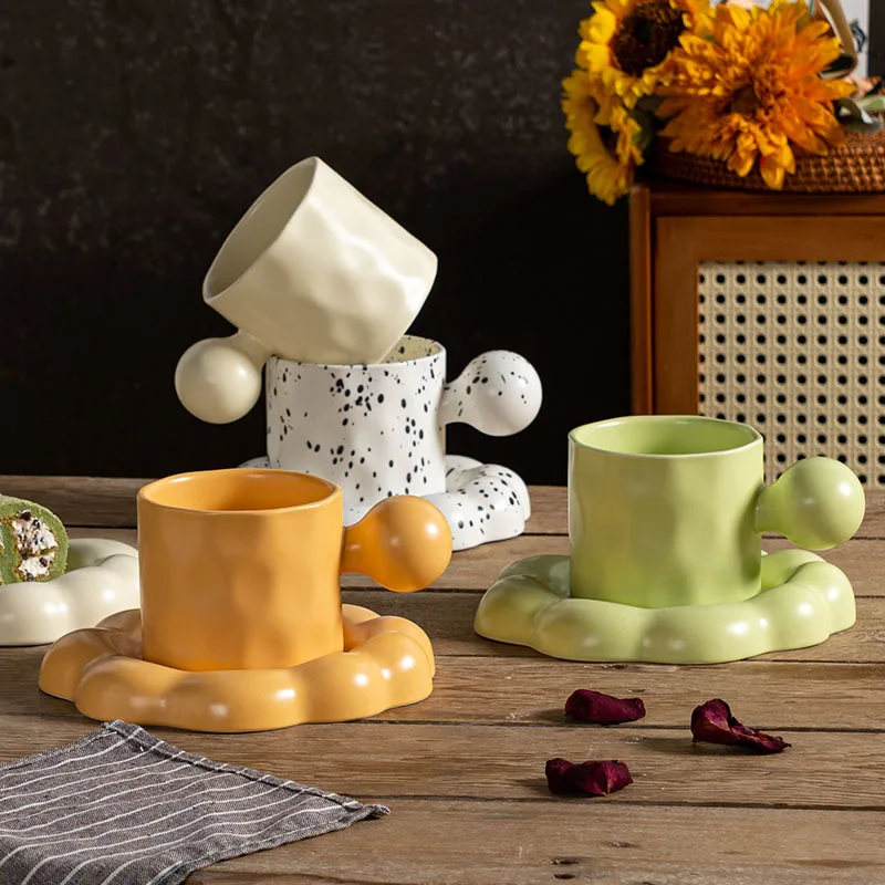 Creative ball handle design modern porcelain espresso cups sets custom coffee mug ceramic tea cups saucers